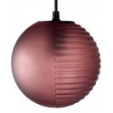 Lámpara Colgante con forma de Bola en color burdeos y cristal labrado